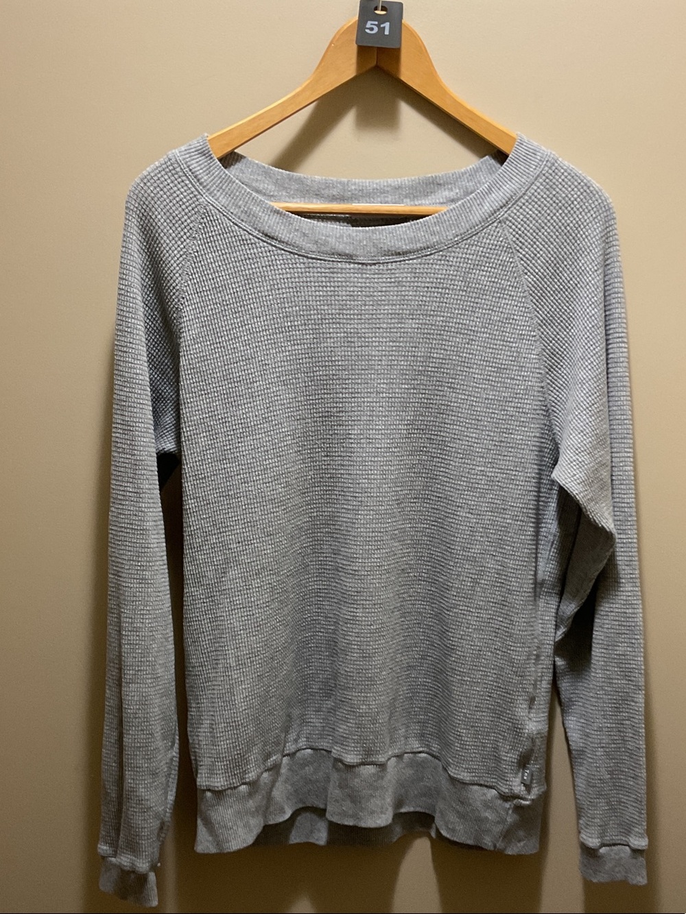 051 Classic Lightweight Waffle Knit Women's Sweater - Light Gray
